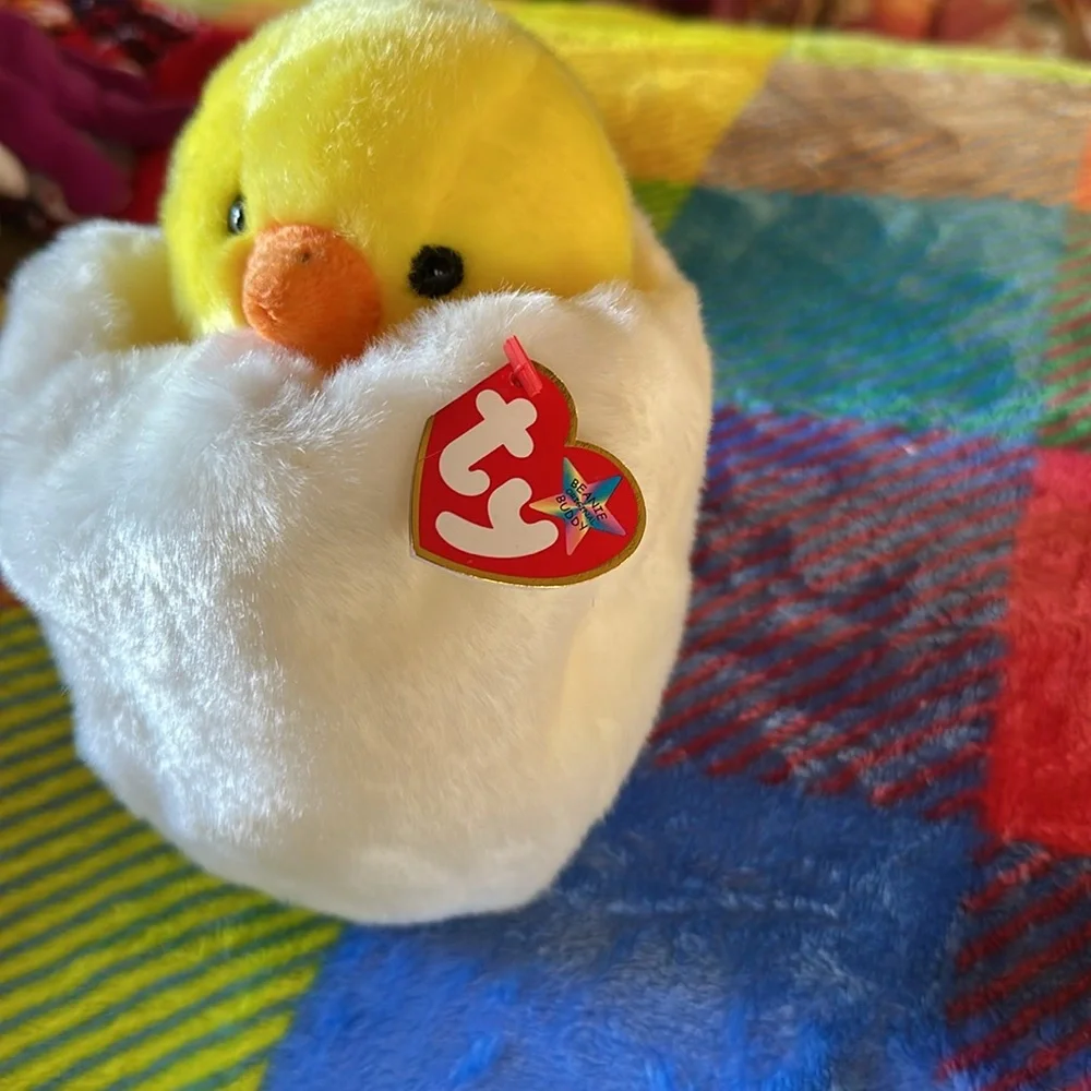 Ty eggbert chick